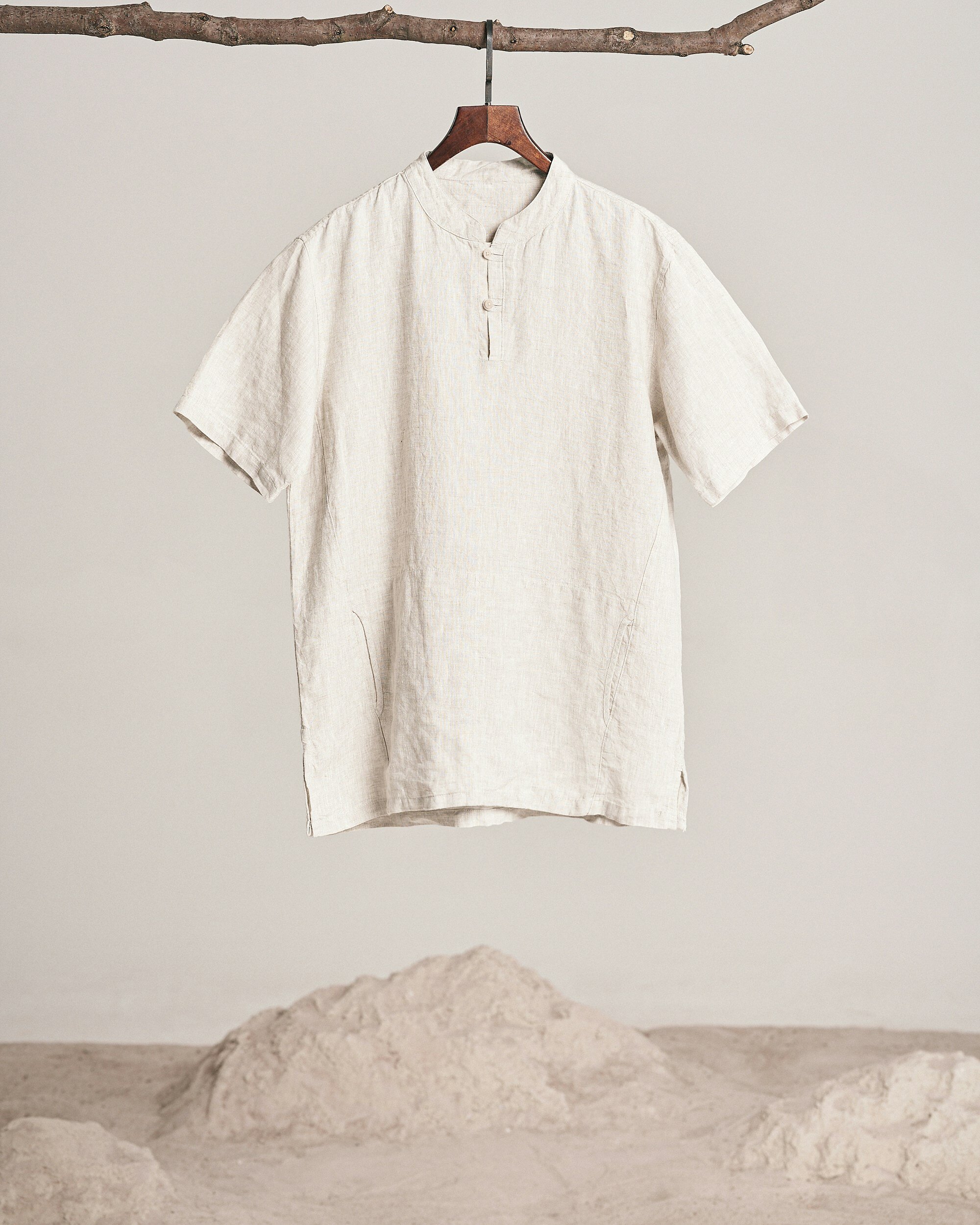 Overshirt in ivory Egyptian linen